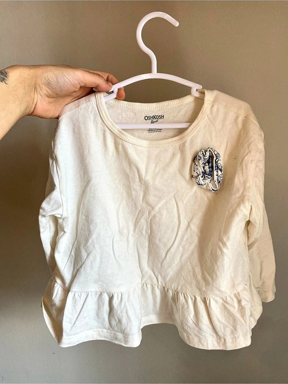 OshKosh B'gosh Girls 2T Long Sleeve Peplum Top